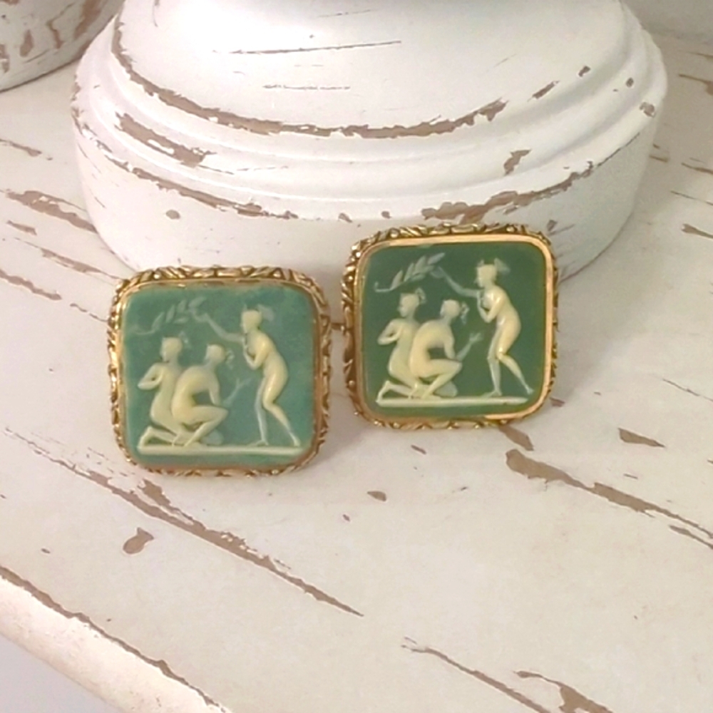 Vintage 1940s Dante Gold Cameo Cufflinks – Classical Greek Revival Mid-Century - Picture 5 of 6